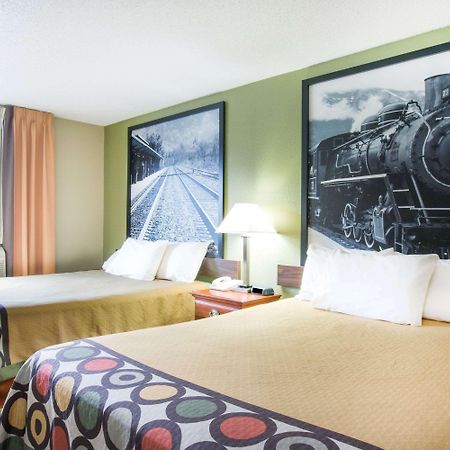 Super 8 By Wyndham Beckley Hotel Exterior foto